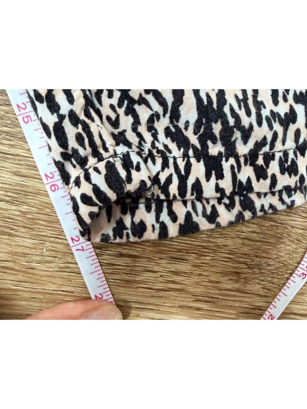 H&M Animal Print Viscose Pull On Pants Women's US 4 - Picture 7 of 9